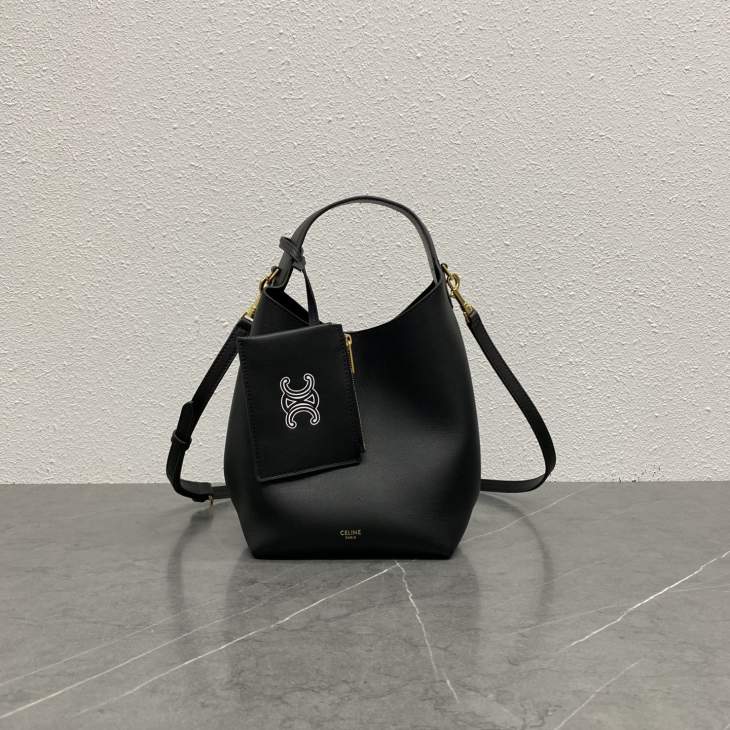 Picture of Celine Handbags _SKUfw234997849fw